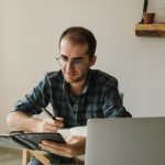 Как выбрать фриланс-биржу: топ-критерии для успешного старта в удалённой работе