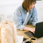 Как начать зарабатывать на фрилансе с нуля и выбрать лучшую биржу без обмана
