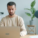 Как выбрать биржу фриланса и избежать обмана на удалённой работе