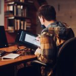 Как выбрать лучший сайт для фриланс услуг: критерии, преимущества и секреты успешного сотрудничества