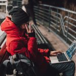 Как стать фрилансером-переводчиком: где искать заказы и как развиваться в 2024 году