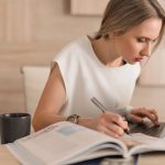Как выбрать фрилансера для разработки сайта и безопасно сотрудничать на платформе XDBay